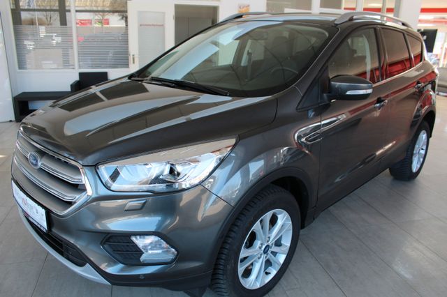 Ford Kuga Titanium Xenon Kamera Navi Carplay 150PS