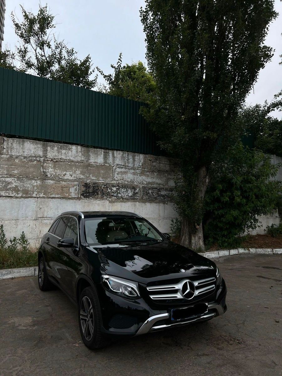 MERCEDES-BENZ Mercedes Benz GLC350e Plug in hybrid 320PS...