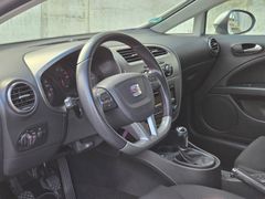 SEAT Leon 1.4 TSI 125PS Sondermod. FR Bi-Xenon 2.Hand