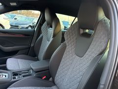 SKODA Octavia Combi 1.5 TSI  Sportline Matrix AHK Gar5