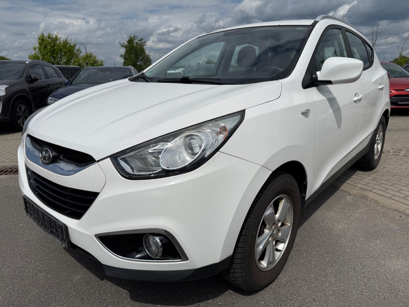 Hyundai ix35 1.6 Benzin 135 PS sehr guter Zustand