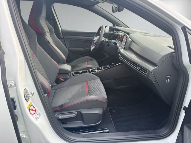 Golf VIII GTI Clubsport PANO+DCC+HEAD-UP+RFK+AKR