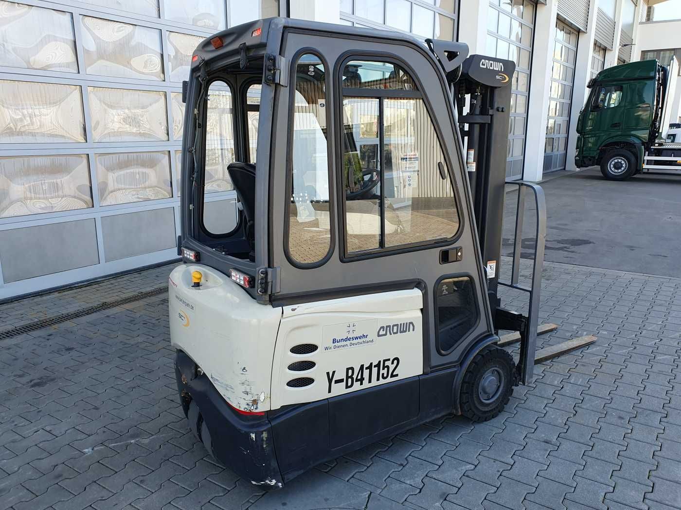 Fahrzeugabbildung Andere Crown SCT6020-1.3 /Triplex: 4.30m /Batterie 2020