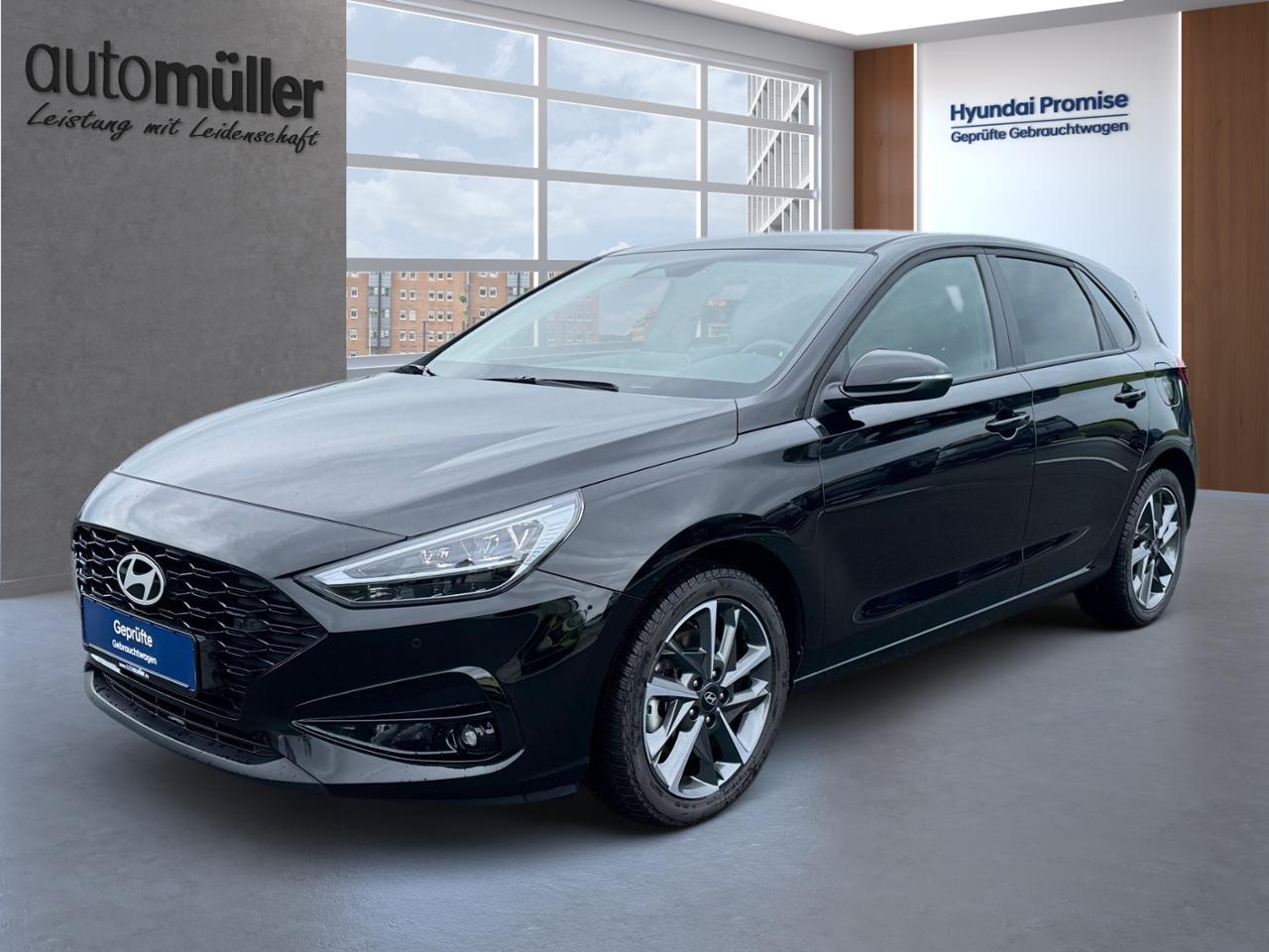Hyundai i30 DCT ADVANTAGE LED*NAVI*SHZ*LHZ*KAMERA*DAB*BT