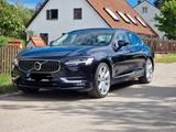 Volvo S90 D5 AWD Inscription B&W 8-fach Scheckheft - Volvo S90 Inscription mit Diesel-Antrieb