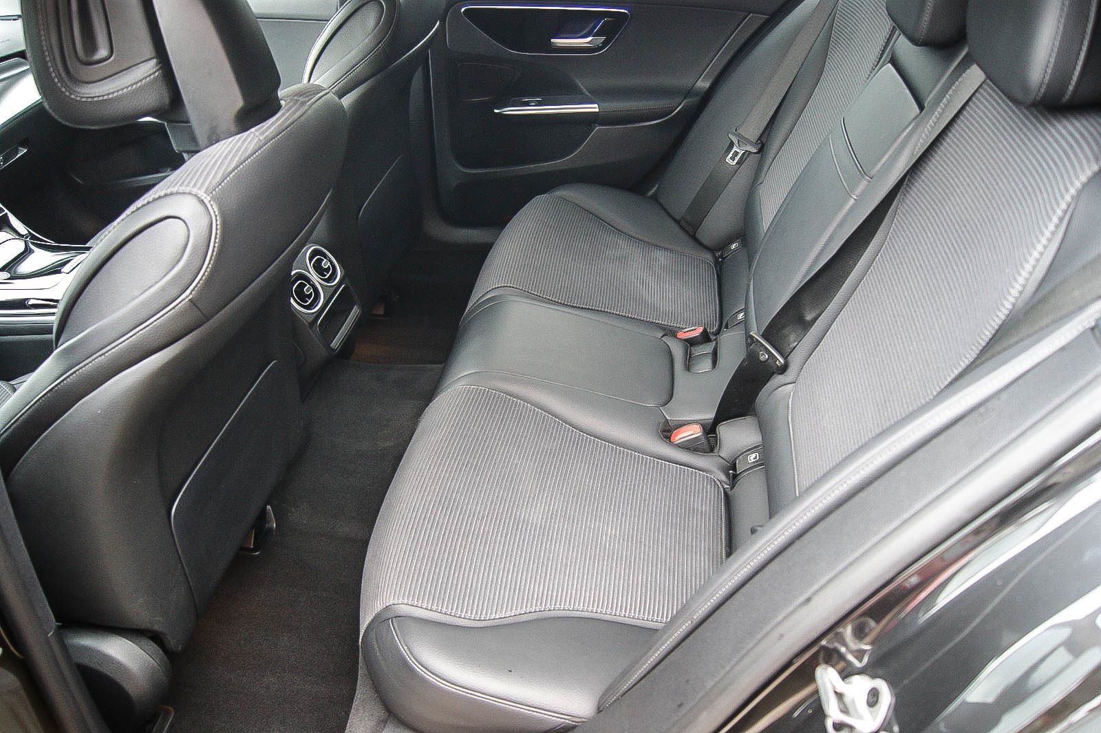 Fahrzeugabbildung Mercedes-Benz C 220 T d Avantgarde 9G-Tronic W206 MBUX ACC DIG