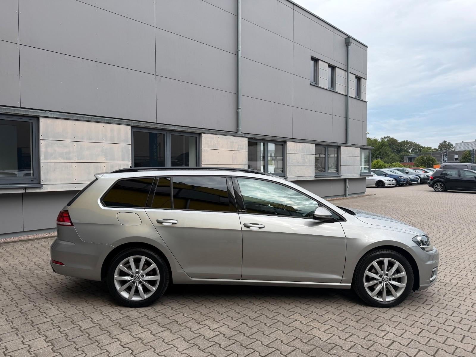 Volkswagen Golf VII United DIGITALTACHO/NAVI/SHZ/TEMPOMAT*, миниатюра 9