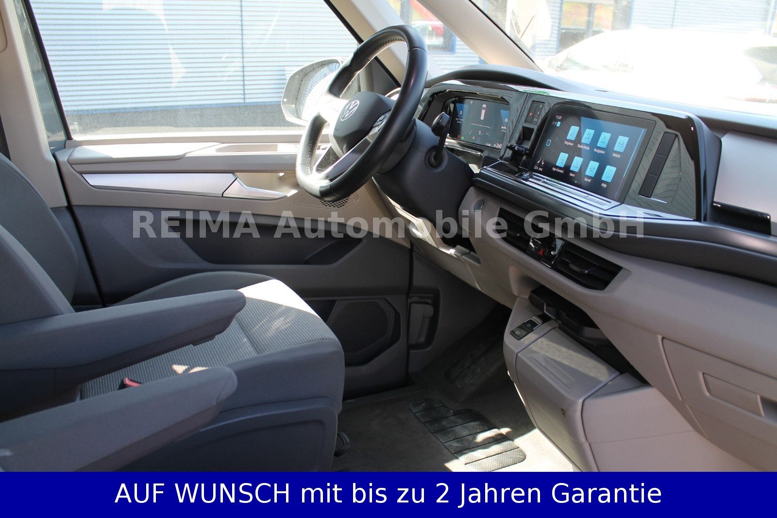 Fahrzeugabbildung Volkswagen T7 2,0 TDi Lang Multivan, LED, Automatik