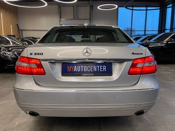 Mercedes-Benz E 350 CDI 4Matic *SPEEDTRONIIC*AHK*NAVI*SZHZ*