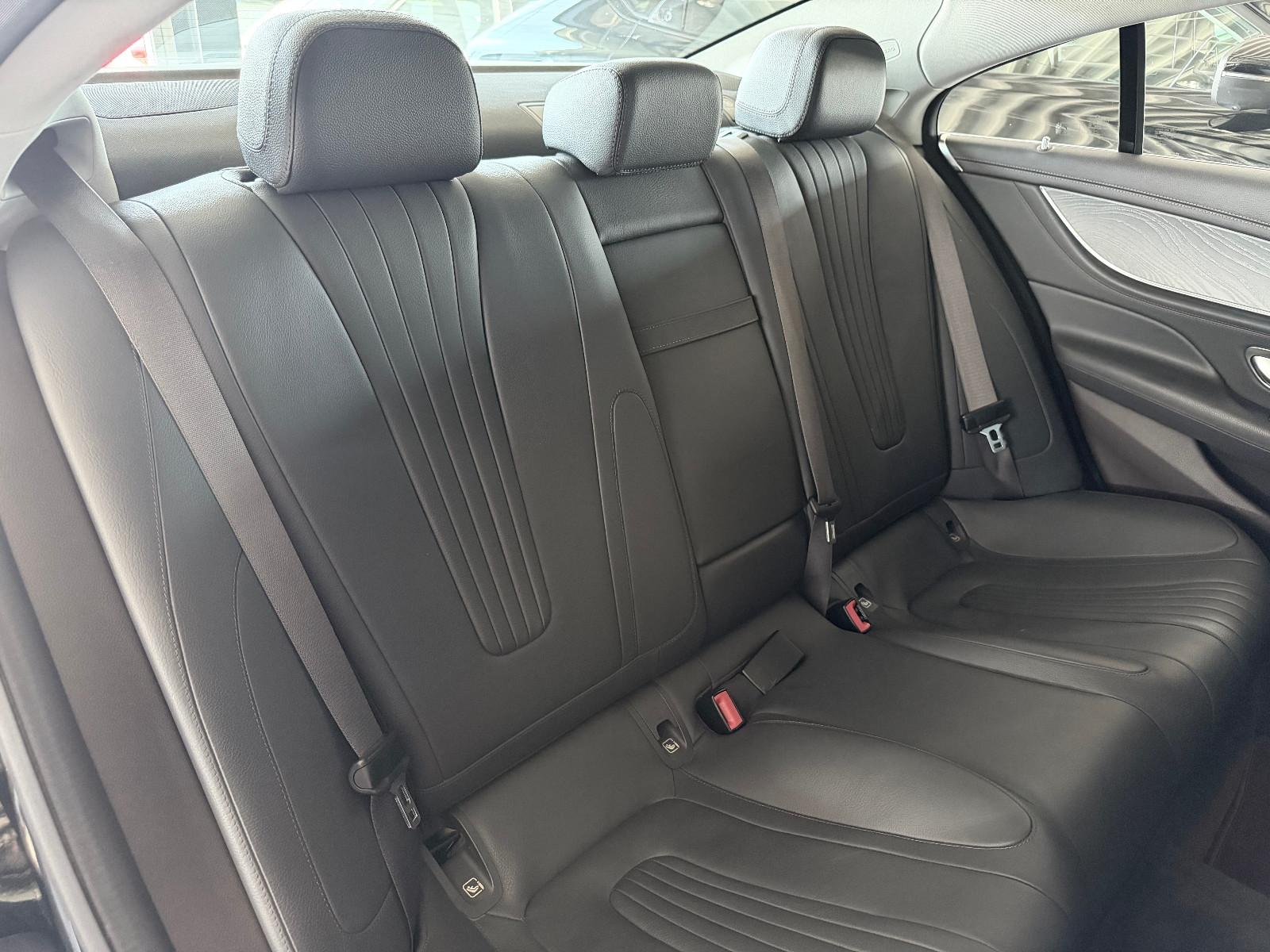 Mercedes-Benz CLS 220 d/AMG LINE/LEDER/VIRTUAL/