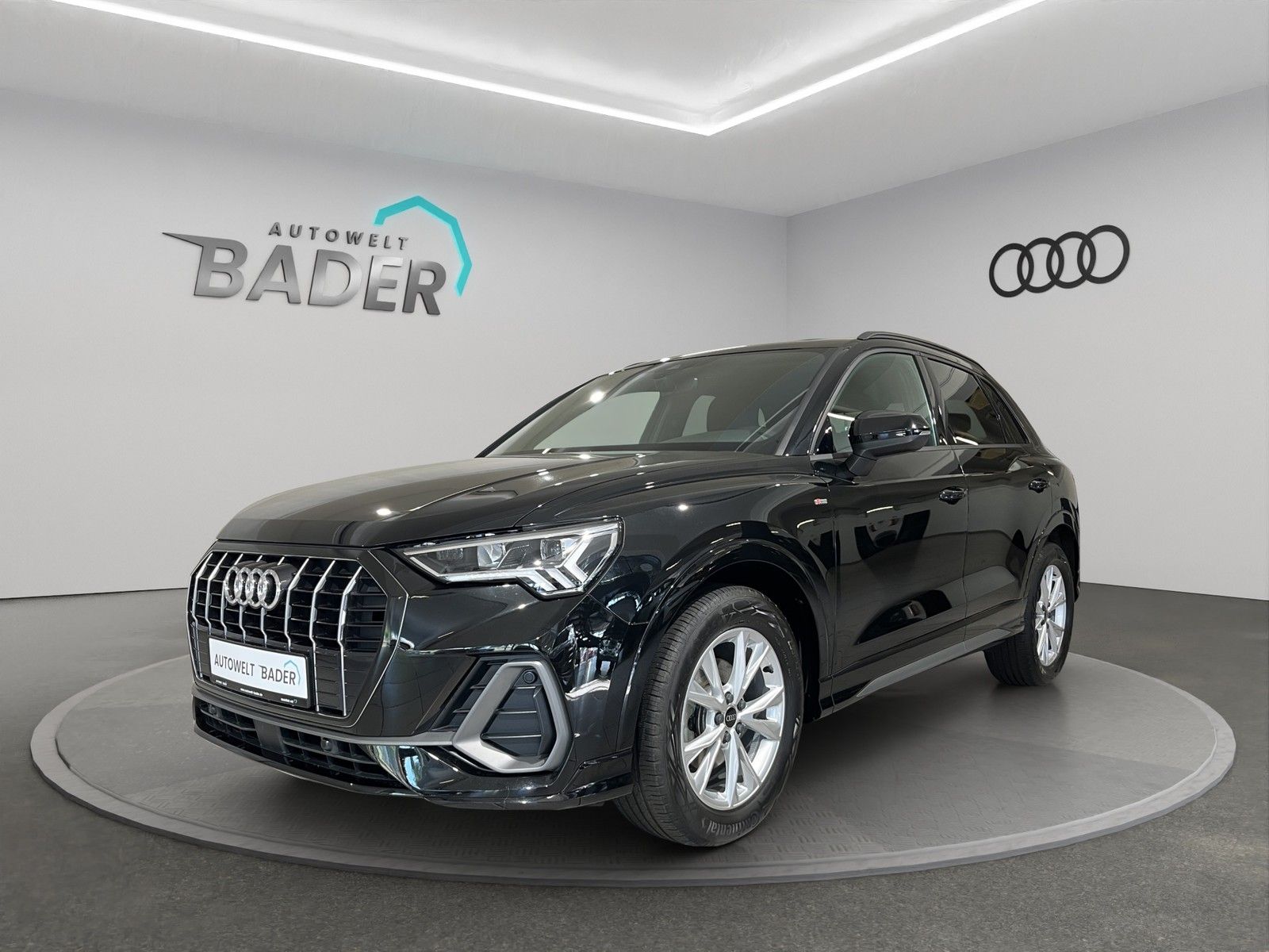 Audi Q3 35 TDI S line Pano RFK Fahrschulauto
