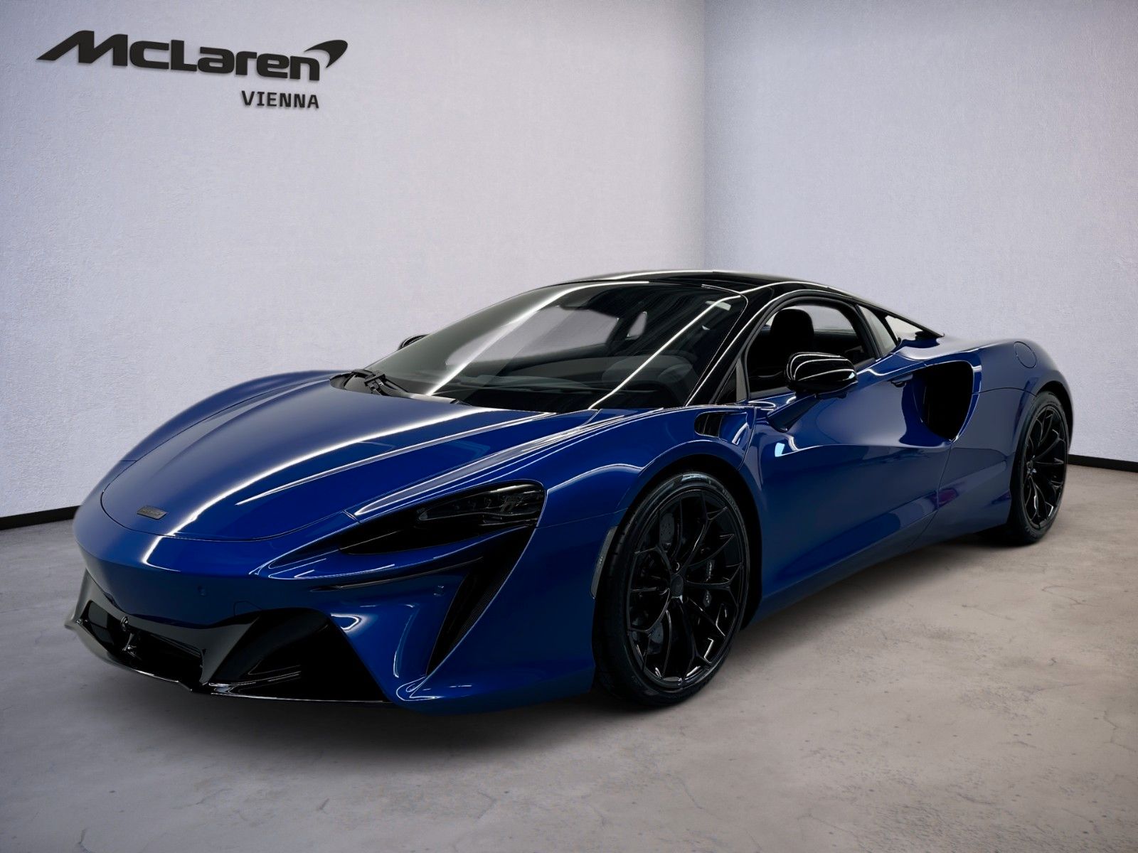 McLaren Artura / Aurora Blue / B&W