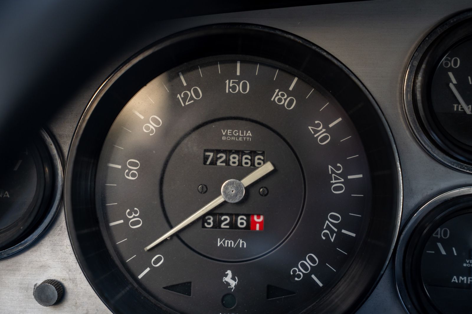 Fahrzeugabbildung Ferrari 365 GTB4 Daytona **Ferrari Classiche Zertifikat*
