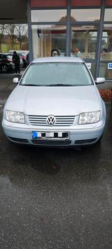Volkswagen VW Bora 1.6 Highline - gebrauchte VW Bora aus dem Jahr 2000