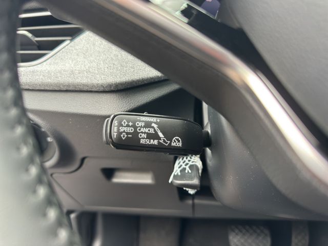 Kamiq Tour 1,5 TSI 7-Gang-DSG AHK ACC FACEL. LED