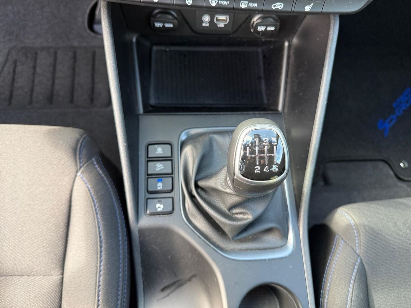 Fahrzeugabbildung Hyundai Tucson 1.6 Passion Navi Kamera Anhängerkupplung