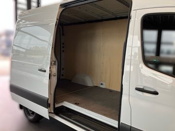 Mercedes Sprinter - 9
