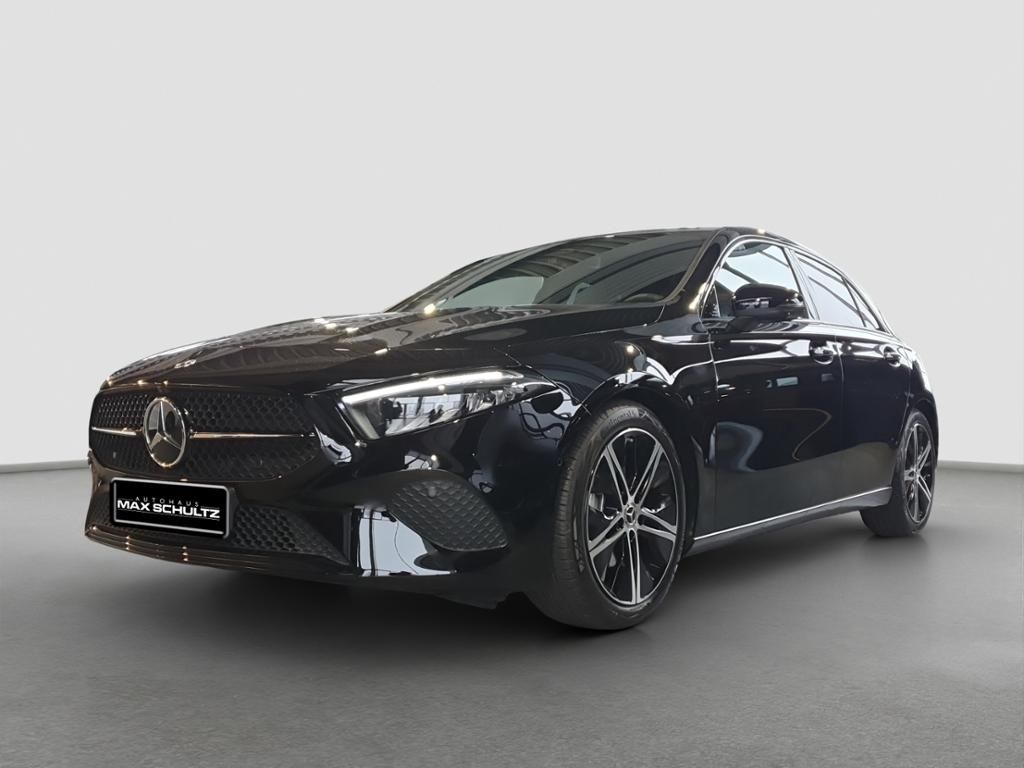 Fahrzeugabbildung Mercedes-Benz A 180 Distronic*AHK*Sound*Night*LED*Sitzhzg*360
