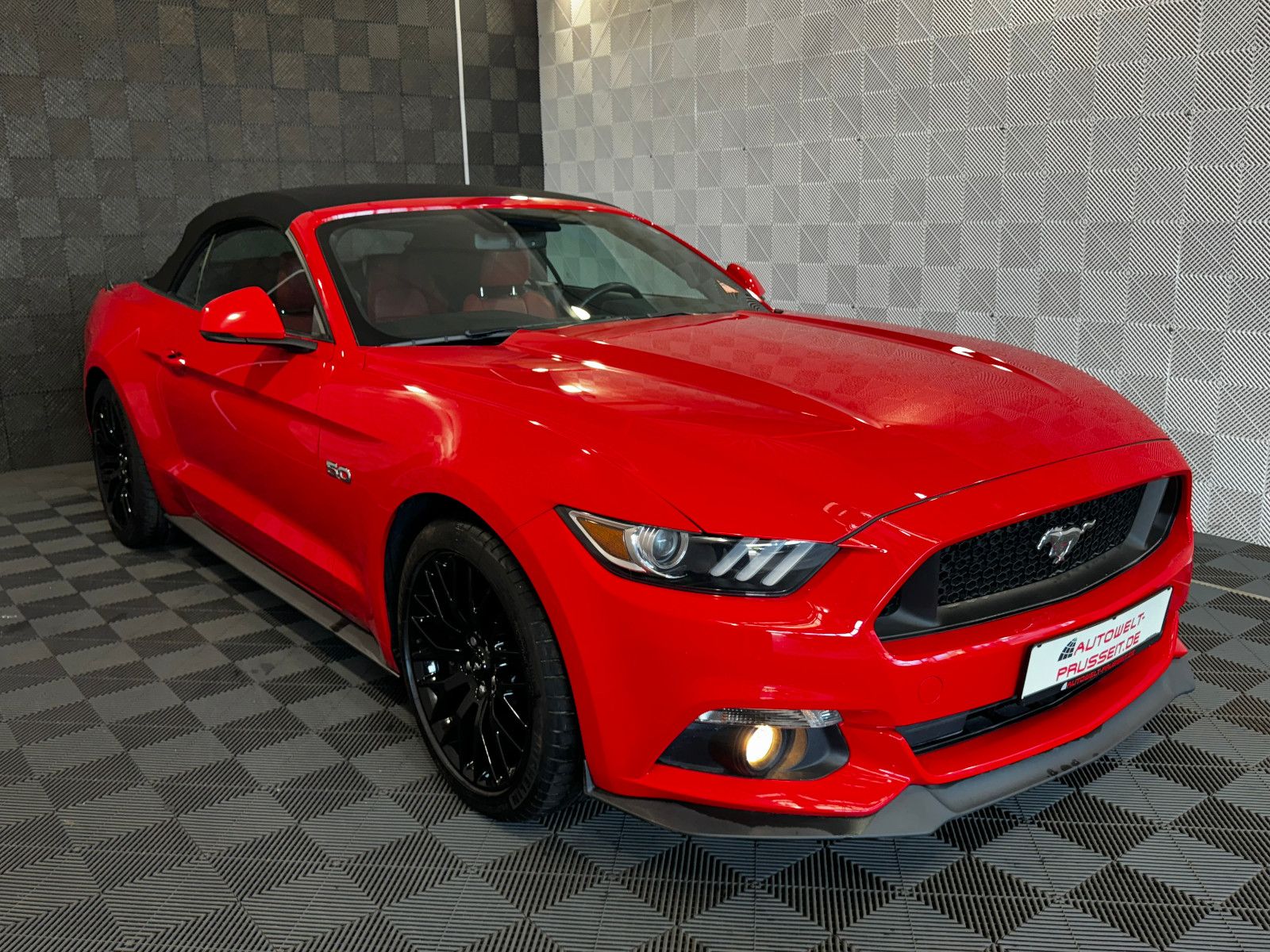 Gebrauchtwagen Ford Mustang Mustang GT Cv. *PREMIUM*R.KAM-SZ.KLIMA-LEDER-19" in Horb am Neckar