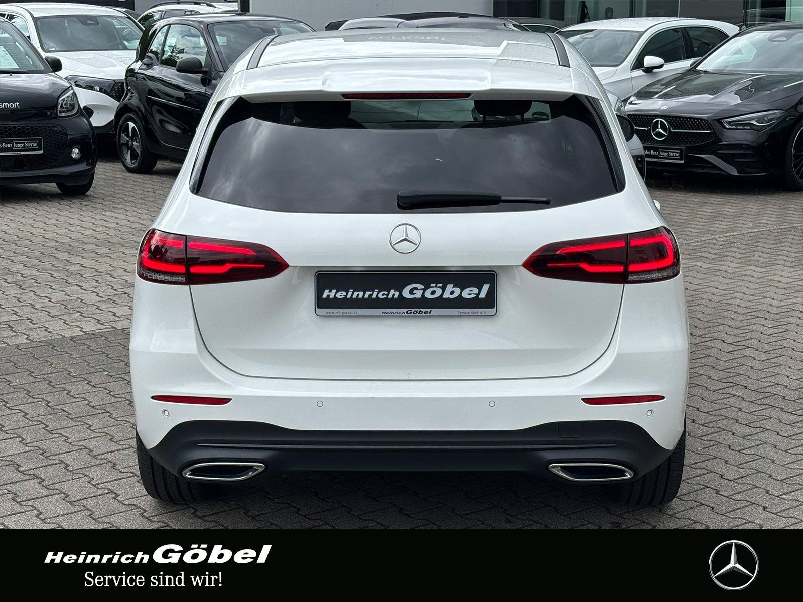 Fahrzeugabbildung Mercedes-Benz B 200 PROGRESSIVE*NAVI-PREMIUM*AMBIENTEBEL*LED