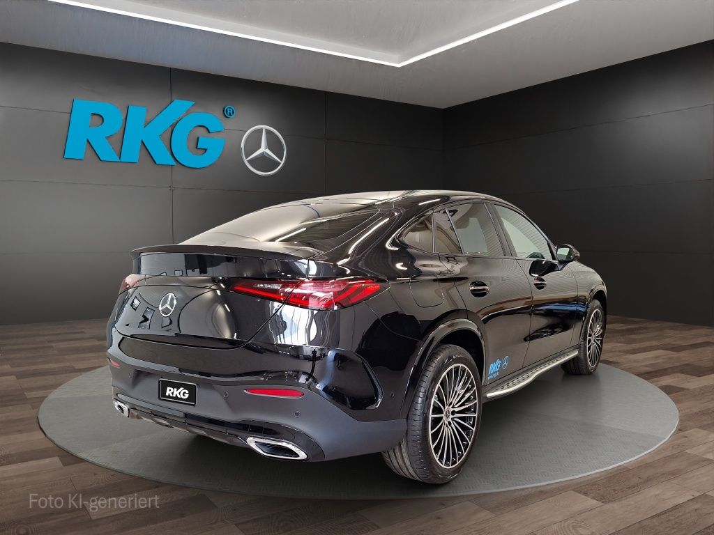 Mercedes-Benz GLC 300 de 4M Coupé EDITION AMG PANORAMA 360°AHK foto 3
