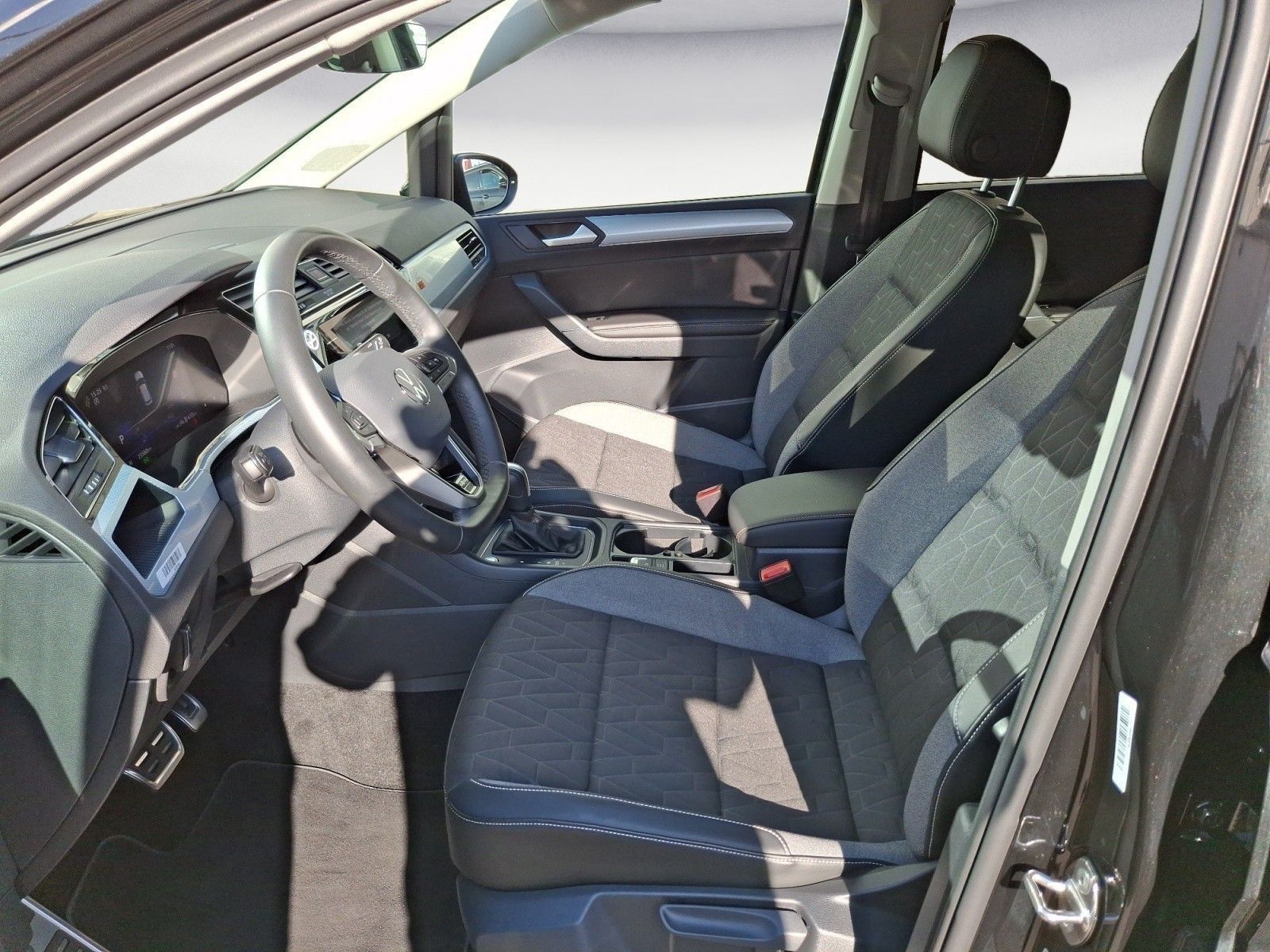Volkswagen Touran - Bild 8