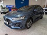 Ford Focus Turnier ST-Line LED 1.0 EB MHEV 8x Alu - Ford Focus mit Benzin-Antrieb: Kombi, 1.8
