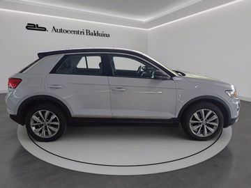 Volkswagen T-Roc - 3