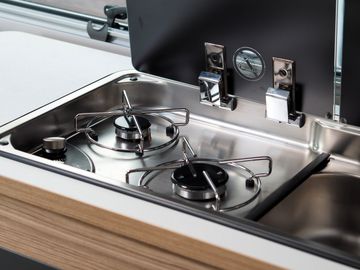 Bild 23 Mooveo VAN 54 DB 140, Solar, Markise, Kamera, DAB