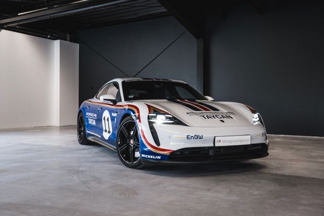 Fahrzeugabbildung Porsche Taycan 4S,FOLIERT, PerformanceBat, 21, Wärmep.