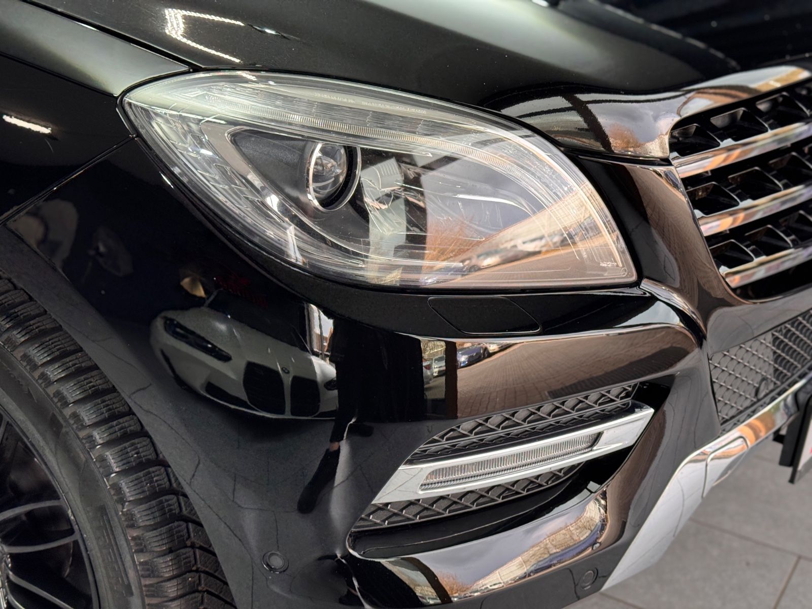 Fahrzeugabbildung Mercedes-Benz ML 400|LEDER|NAVI|SCHIEBEDACH|MASSAGE|360 KAMERA