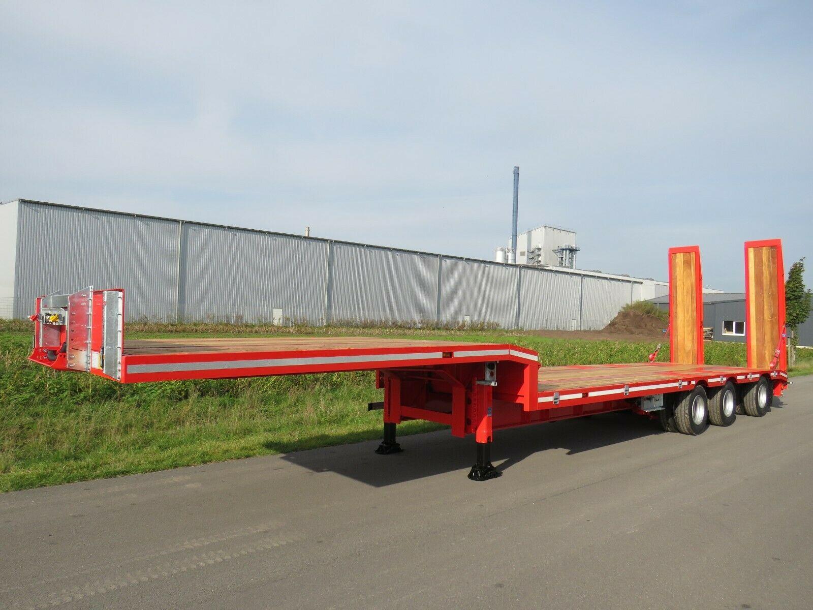 HRD 3-Achs Semitieflader für Maschinentransporte