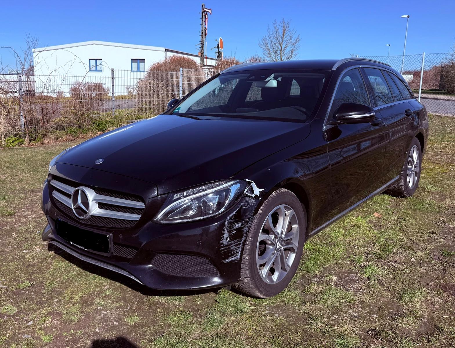 Mercedes-Benz C 220 d T BlueTec/LED/NAVI/ALU /TEILLEDER/TEMPOM