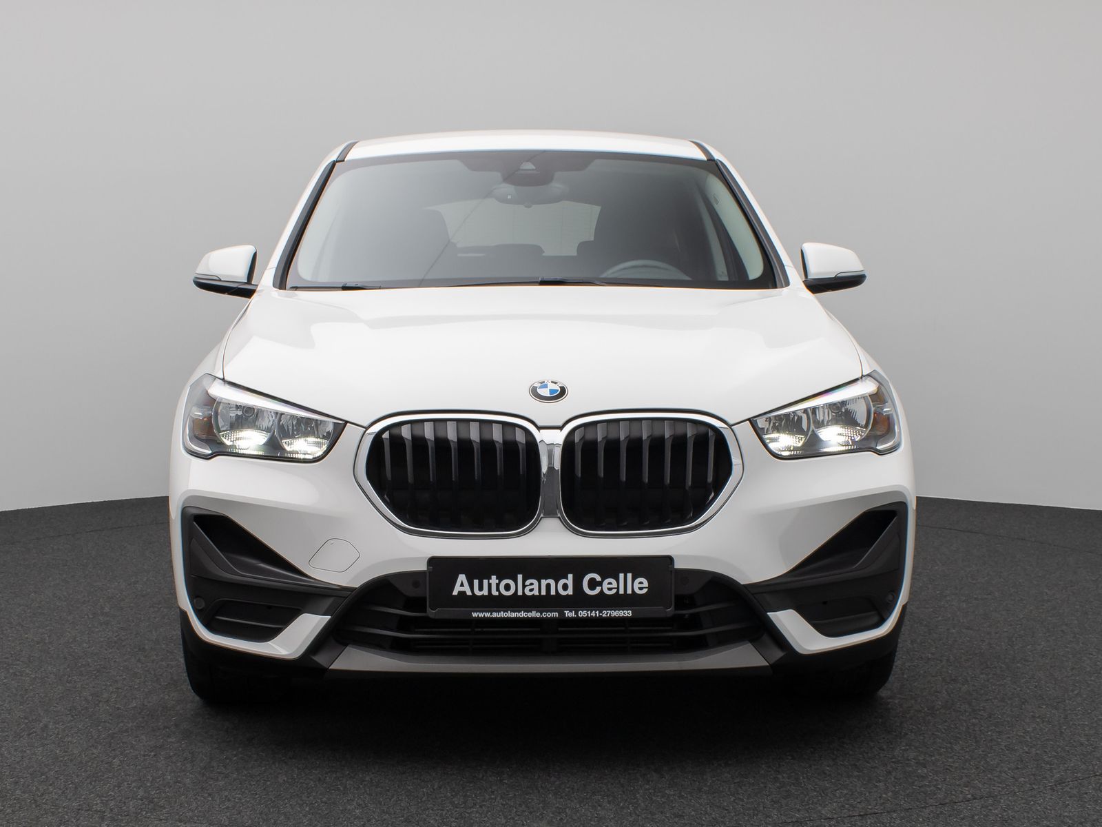 Fahrzeugabbildung BMW X1 xD25e Parkassist DAB Navi Geschwindigkeitsreg