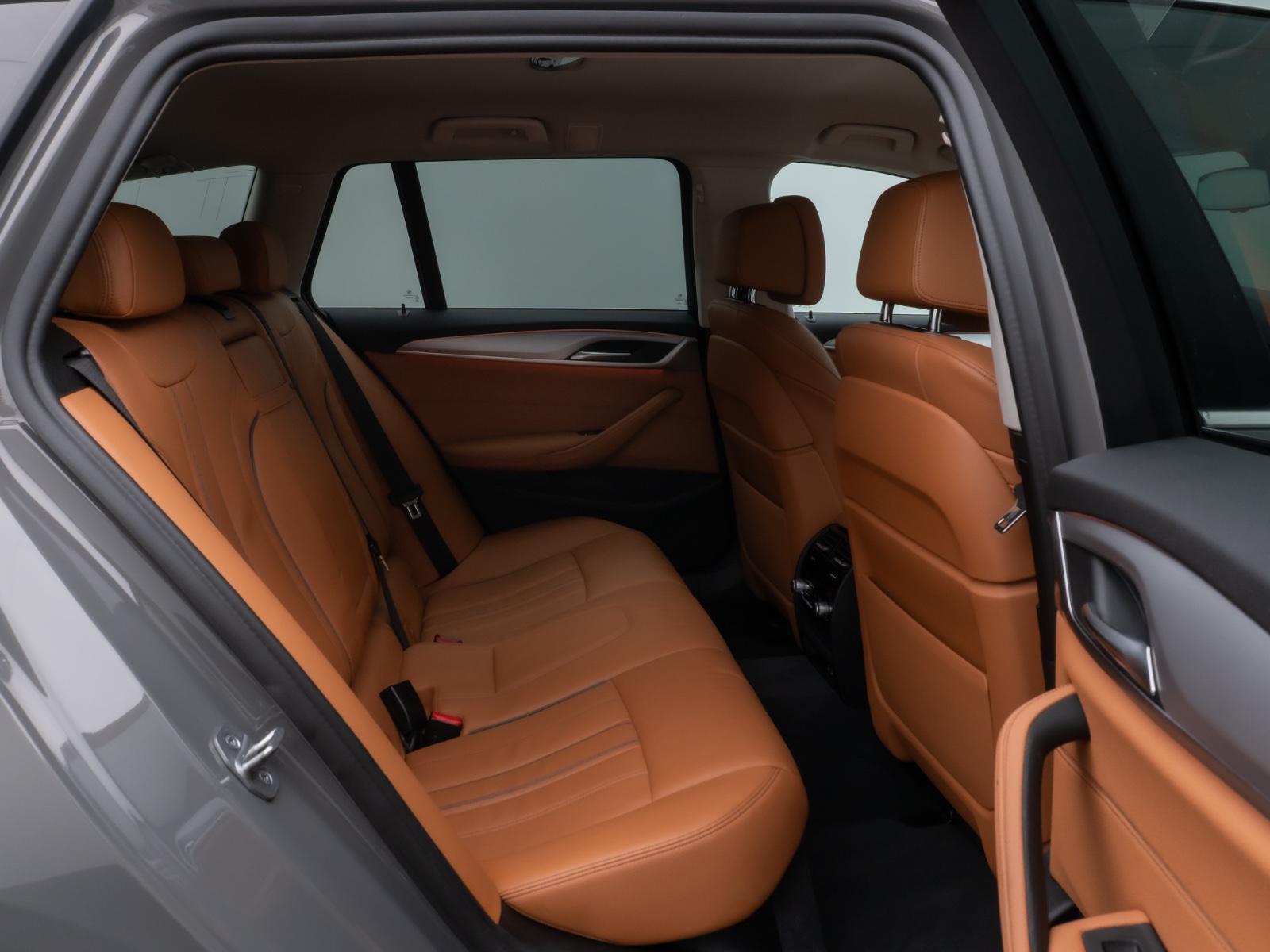 BMW 520 d Kamera HUD DAB Lenkrhzg Massage AHK Alarm, миниатюра 28