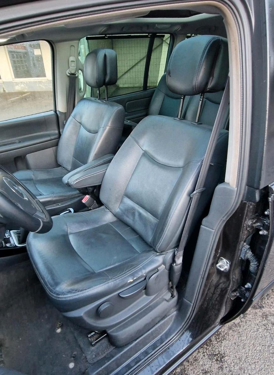 Renault Espace 2011 — photo 9