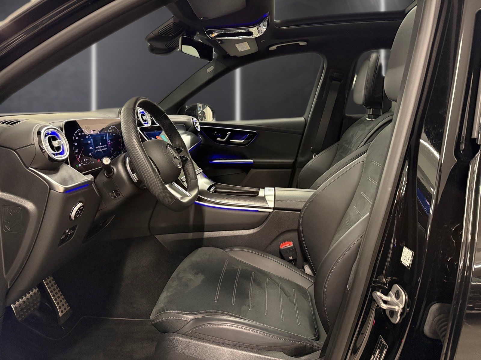 Fahrzeugabbildung Mercedes-Benz GLC 450 d 4M Edition AMG*Pano*Distro*Towink*AHK*