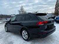 Volkswagen Golf VIII Variant Life