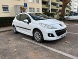 Peugeot 207 Tendance HDi FAP 90 Tendance - Peugeot 207 Tendance mit Diesel-Antrieb