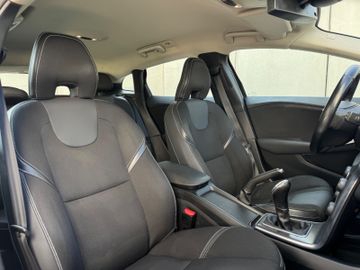 Volvo V40 - 12