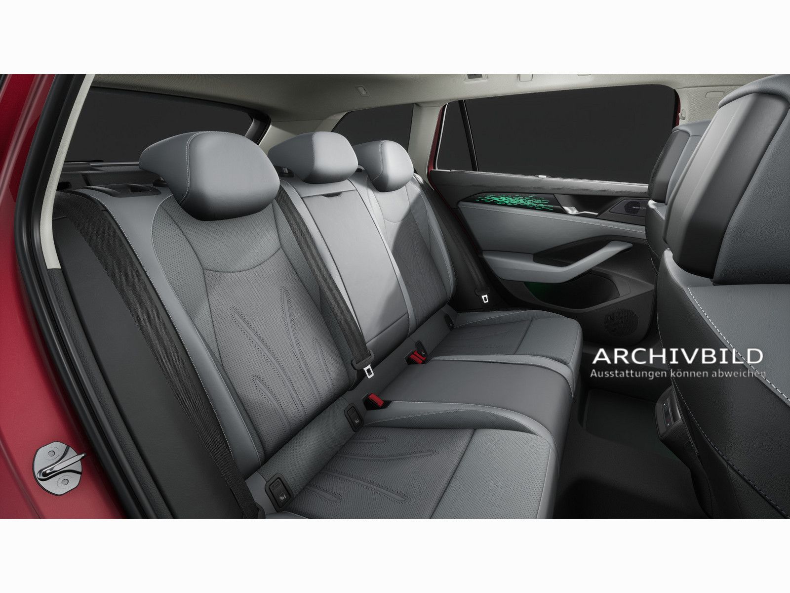 Volkswagen Passat eHybrid Elegance ACC AHK PANO H K NAVI foto 5