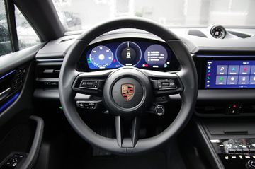 Porsche Macan 4*21"MacanDesign,ACC,PANO,Servo+,Kompass*