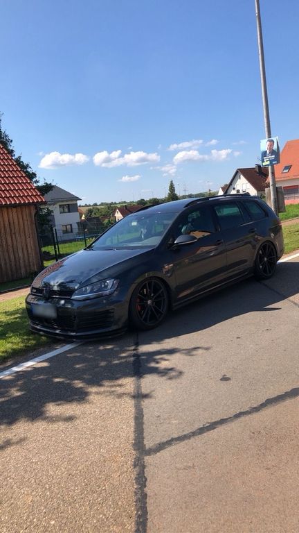 Image of Volkswagen Golf