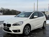 BMW Active Tourer 218 i/AHK/PDC/8-FACH/SZHZG/TEMPO - BMW 218 in Bielefeld