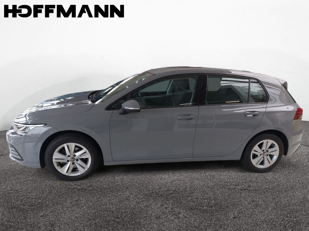 Fahrzeugabbildung Volkswagen Golf 1.5 eTSI DSG Life AHZV Navi LED