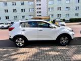 Kia KIA SPORTAGE 2.0 PLATIONUM - Kia Sportage in Magdeburg
