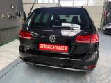 Volkswagen Golf VII Variant GTD BMT/Start-Stopp - Volkswagen Golf: GTD Variant