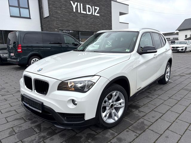 BMW X1 18d xDrive SPORTLINE * NAVI * SCHECKHEFT