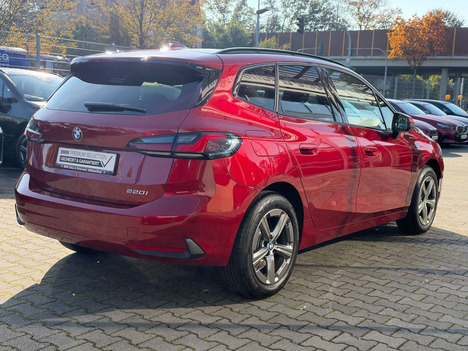 BMW 220 Active Tourer - Bild 2