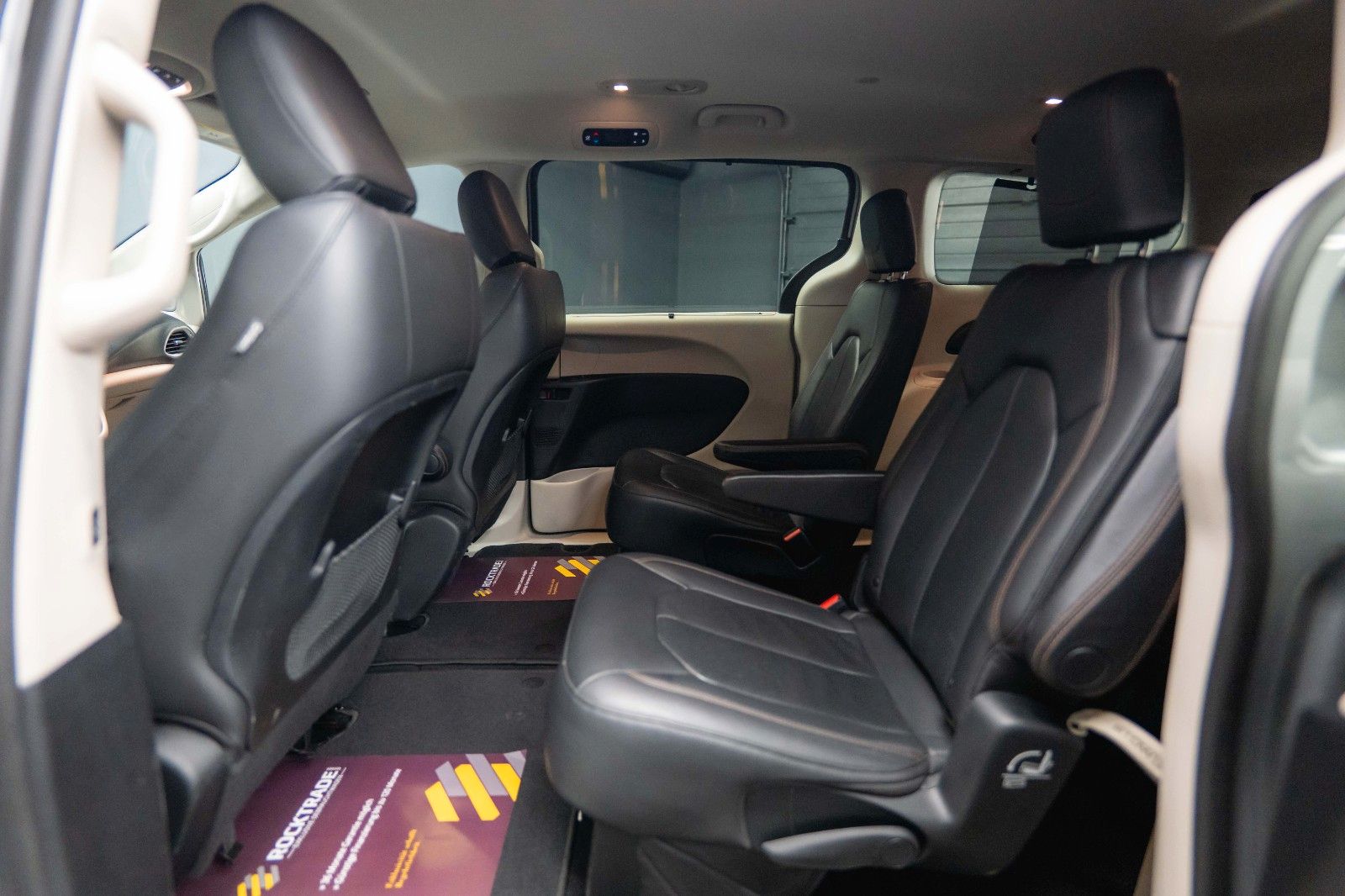 Fahrzeugabbildung Chrysler Pacifica 3.6 V6 Touring L *7 Sitze*LED*Kamera*